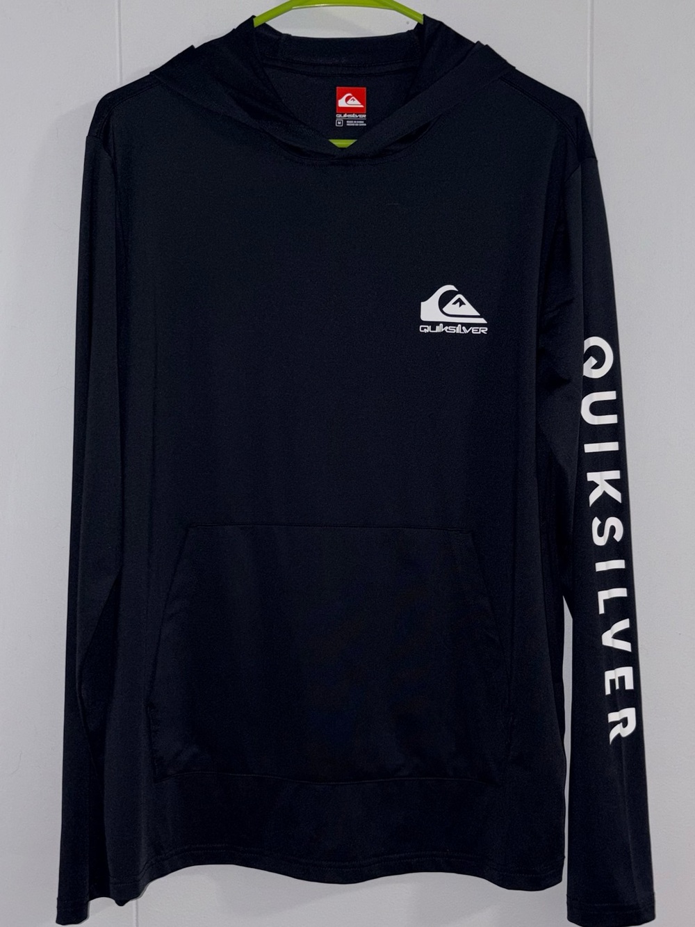 Quiksilver Hoodie Rash Guard Mens M Black UPF 50+ Long Sleeve Surf Swim Shirt